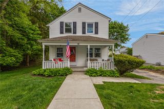 96 Abbey Avenue, Warwick, RI 02888