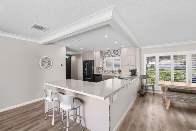 4021 NE 27th Terrace, Lighthouse Point, FL 33064