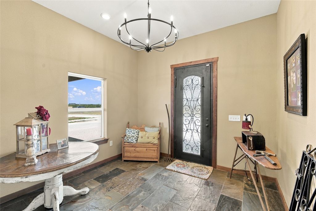 290 Barton Road, Maypearl, TX 76064 — photo 4