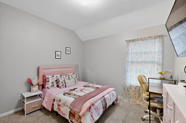222 Brook Meadow Court, Midlothian, TX 76065