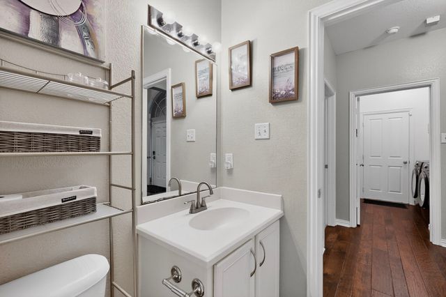222 Brook Meadow Court, Midlothian, TX 76065