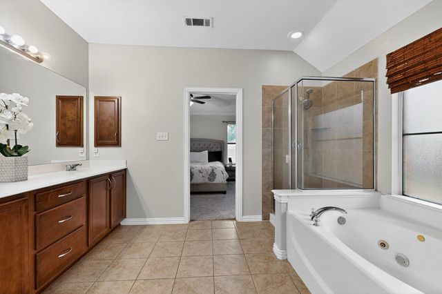 222 Brook Meadow Court, Midlothian, TX 76065
