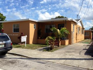 1480 NW 51st St, Miami, FL 33142