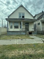 6463 Crane Street, Detroit, MI 48213