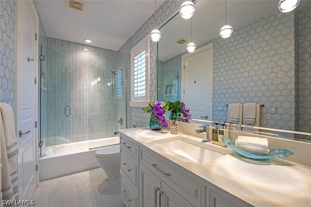 2701 BUCKTHORN WAY, Naples, FL 34105