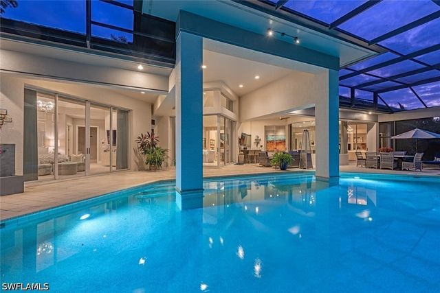 2701 BUCKTHORN WAY, Naples, FL 34105