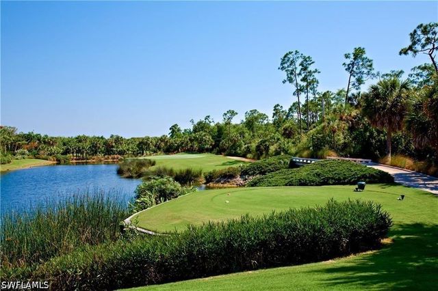 2701 BUCKTHORN WAY, Naples, FL 34105