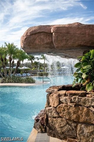 2701 BUCKTHORN WAY, Naples, FL 34105