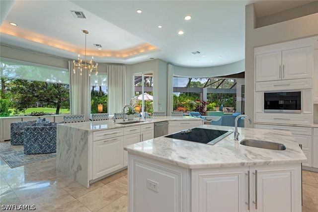 2701 BUCKTHORN WAY, Naples, FL 34105
