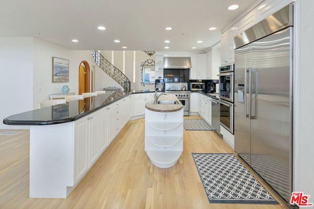 23620 Malibu Colony Road, Malibu, CA 90265