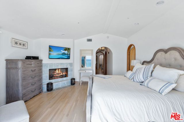 23620 Malibu Colony Road, Malibu, CA 90265