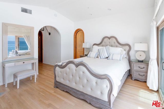23620 Malibu Colony Road, Malibu, CA 90265