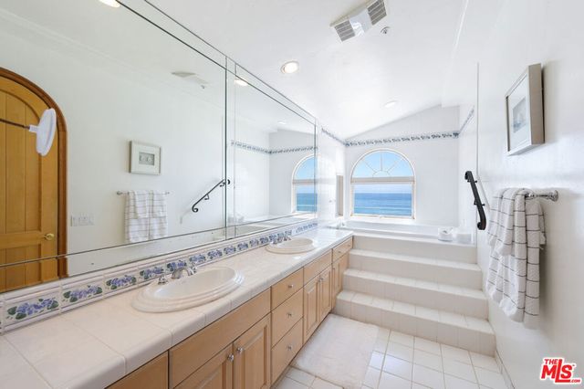 23620 Malibu Colony Road, Malibu, CA 90265