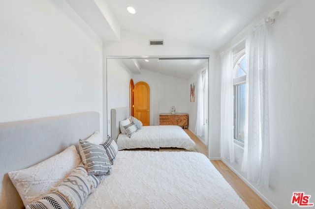 23620 Malibu Colony Road, Malibu, CA 90265