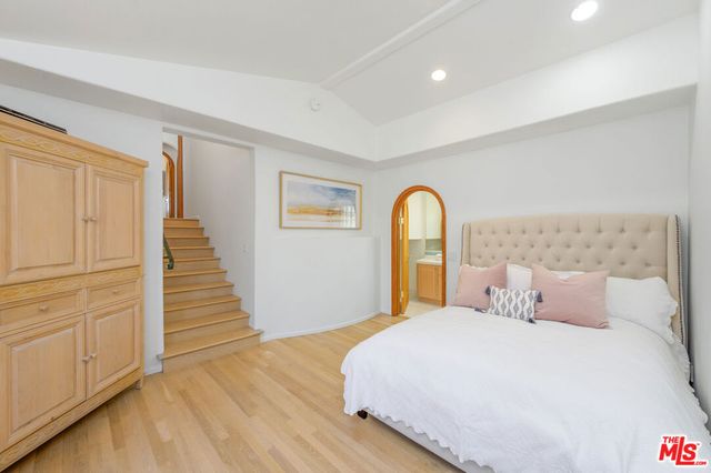 23620 Malibu Colony Road, Malibu, CA 90265
