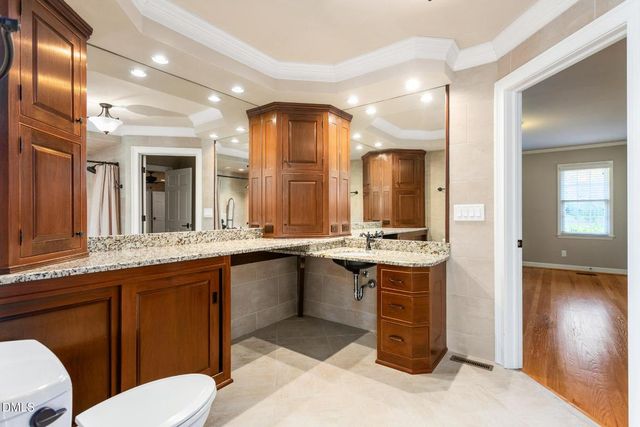 2915 Truitt Drive, Burlington, NC 27215