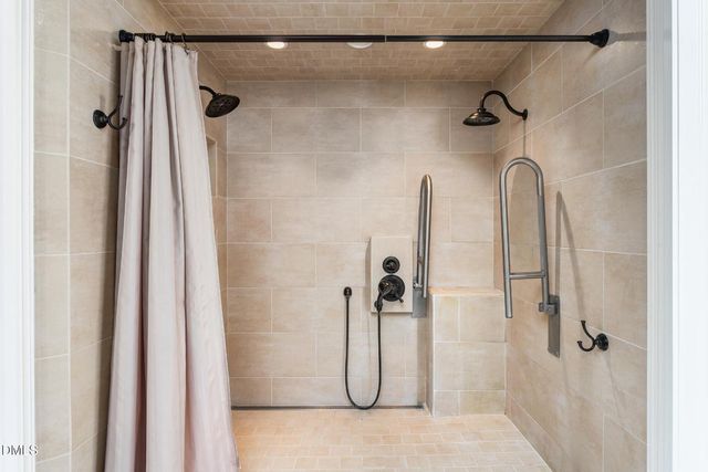 2915 Truitt Drive, Burlington, NC 27215