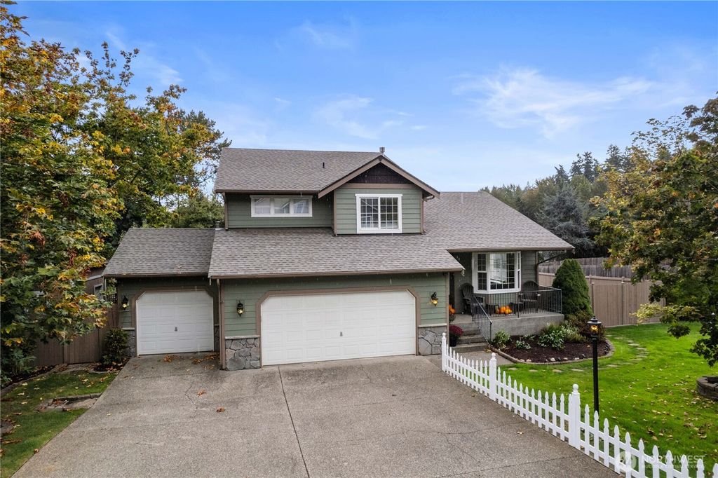 17015 116th Street E, Bonney Lake, WA 98391