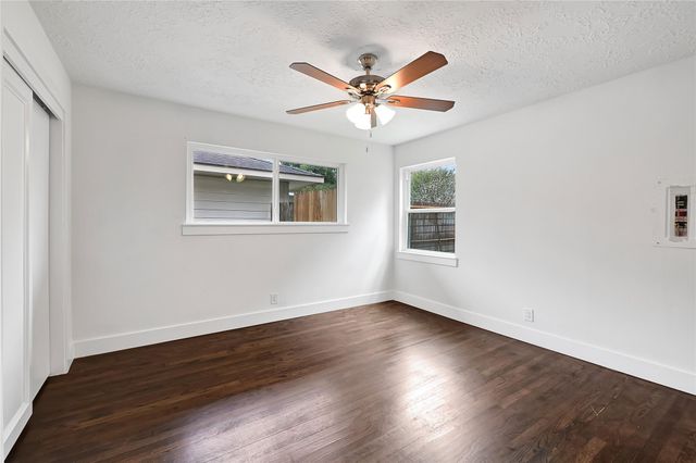 4713 Kinglet Street, Houston, TX 77035