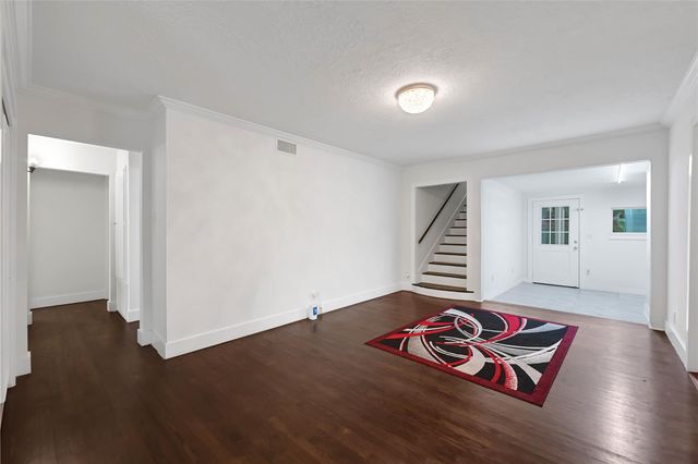 4713 Kinglet Street, Houston, TX 77035