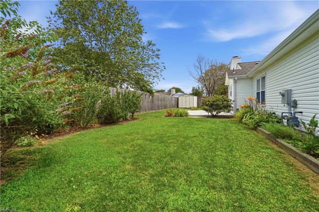 884 Daimler DR, Virginia Beach, VA 23454