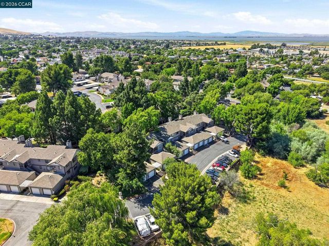 641 Chadwick Ln, Bay Point, CA 94565