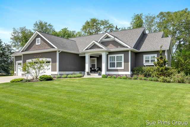 8429 Pinecroft Court, Hudsonville, MI 49426