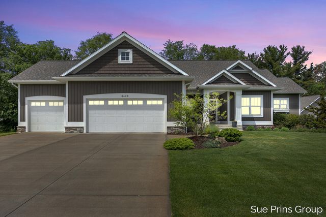 8429 Pinecroft Court, Hudsonville, MI 49426