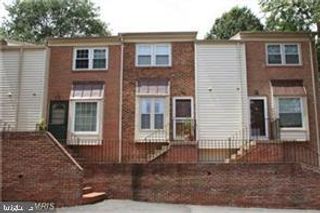 306 S WAYNE ST #B, Arlington, VA 22204