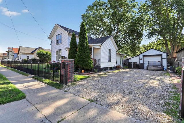 511 8th Street, Beloit, WI 53511