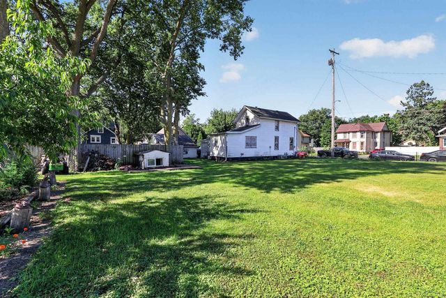 511 8th Street, Beloit, WI 53511