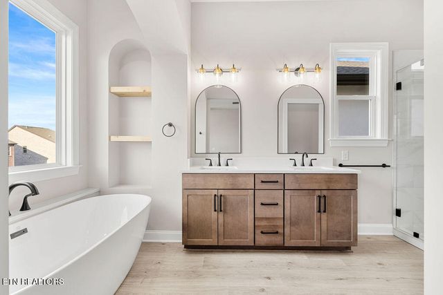 131 E Westcott Overlook, Oak Ridge, TN 37830