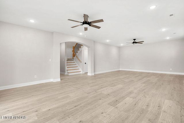 131 E Westcott Overlook, Oak Ridge, TN 37830