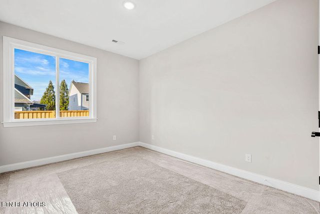 131 E Westcott Overlook, Oak Ridge, TN 37830