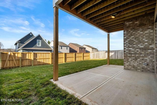 131 E Westcott Overlook, Oak Ridge, TN 37830