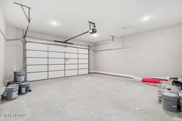 131 E Westcott Overlook, Oak Ridge, TN 37830