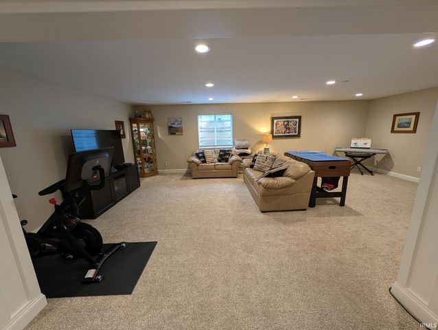 53724 Songbird Way, Bristol, IN 46507