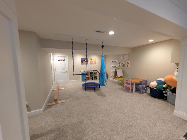 53724 Songbird Way, Bristol, IN 46507