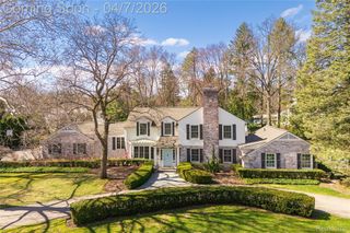 1379 N Cranbrook Road, Bloomfield Charter Township, MI 48301