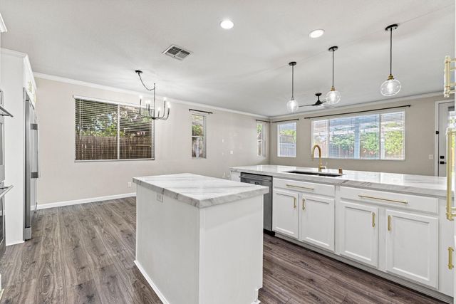 208 Airo Ct, Lincoln, CA 95648