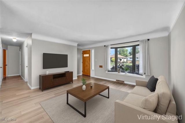 15708 Rowena Avenue, Maple Heights, OH 44137