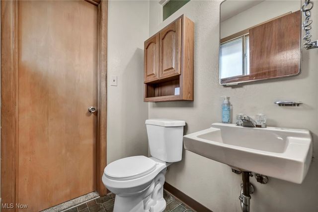 15708 Rowena Avenue, Maple Heights, OH 44137