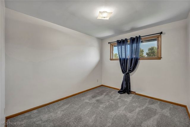 15708 Rowena Avenue, Maple Heights, OH 44137