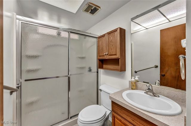 15708 Rowena Avenue, Maple Heights, OH 44137