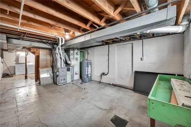 15708 Rowena Avenue, Maple Heights, OH 44137