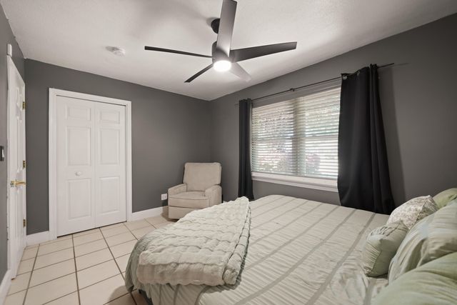 417 NW Sherry Circle, Fort Walton Beach, FL 32548