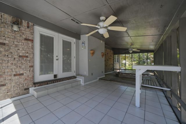 417 NW Sherry Circle, Fort Walton Beach, FL 32548