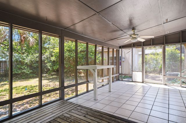 417 NW Sherry Circle, Fort Walton Beach, FL 32548