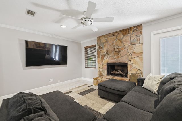 417 NW Sherry Circle, Fort Walton Beach, FL 32548