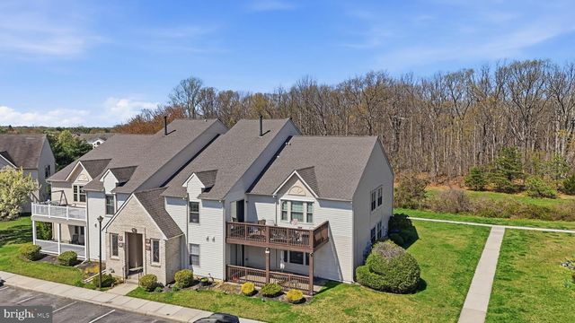 19 HARROGATE CT, Sewell, NJ 08080